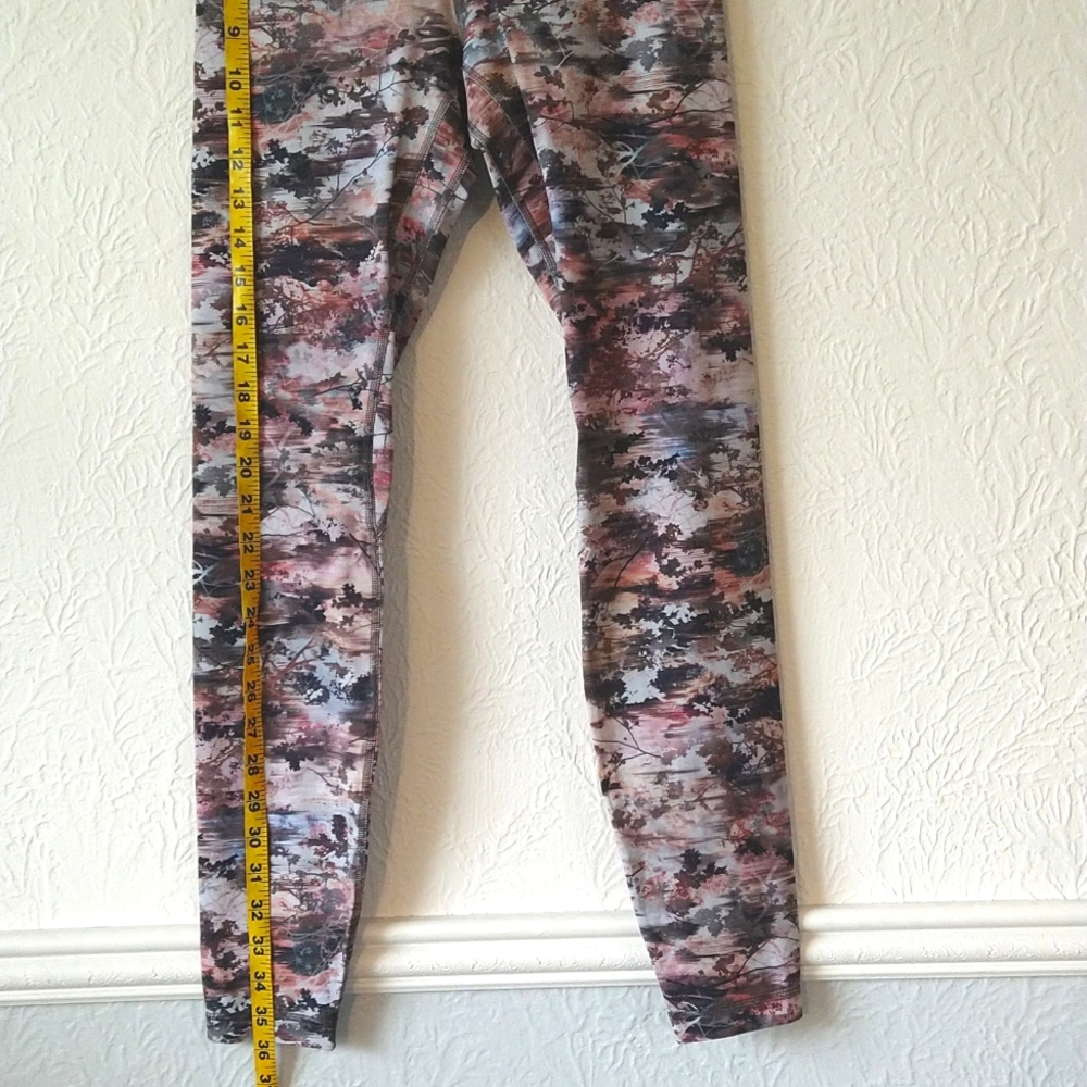 🔥Lululemon leggings, size 6 - Picture 8 of 10